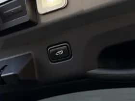 Kia EV6 (2022) thumbnail 38