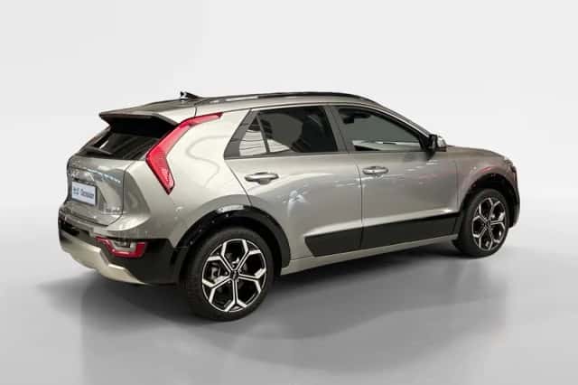 Kia Niro (2025) thumbnail 5