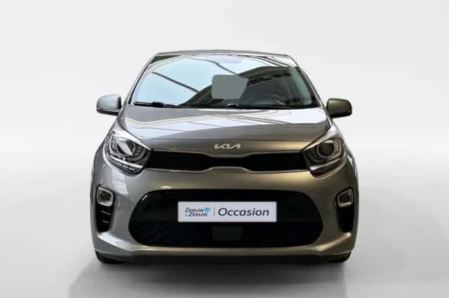 Kia Picanto (2023) thumbnail 2