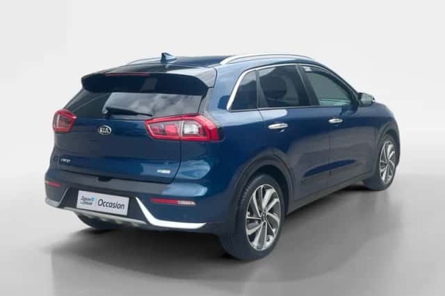 Kia Niro (2016) thumbnail 6
