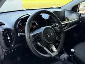 Kia Picanto (2021) thumbnail 9