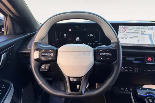 Kia EV6 (2024) thumbnail 12