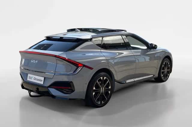 Kia EV6 (2024) thumbnail 3