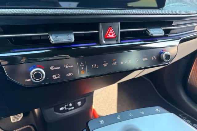 Kia EV6 (2024) thumbnail 29