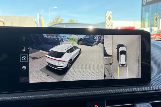 Kia EV6 (2024) thumbnail 31