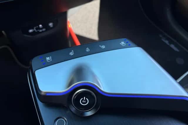 Kia EV6 (2024) thumbnail 35