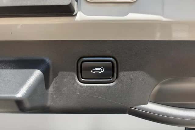 Kia EV6 (2024) thumbnail 10
