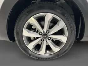 Kia Stonic (2023) thumbnail 8