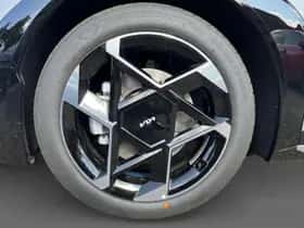 Kia EV4 (2026) thumbnail 9