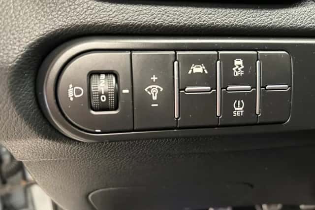 Kia Proceed (2021) thumbnail 14
