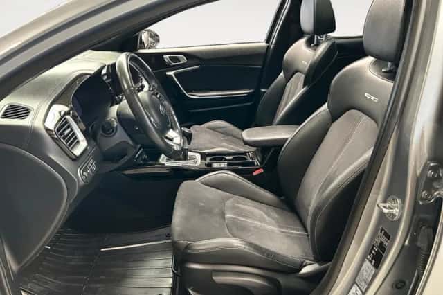 Kia Proceed (2021) thumbnail 26