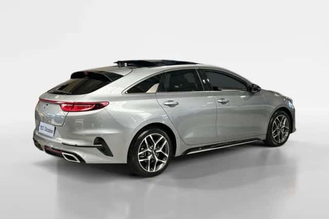 Kia Proceed (2021) thumbnail 5