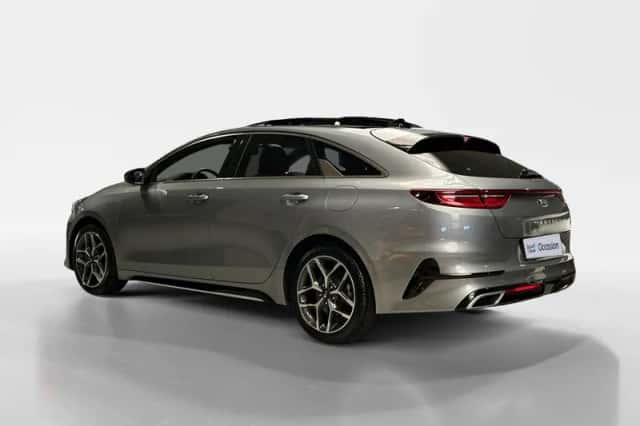 Kia Proceed (2021) thumbnail 7