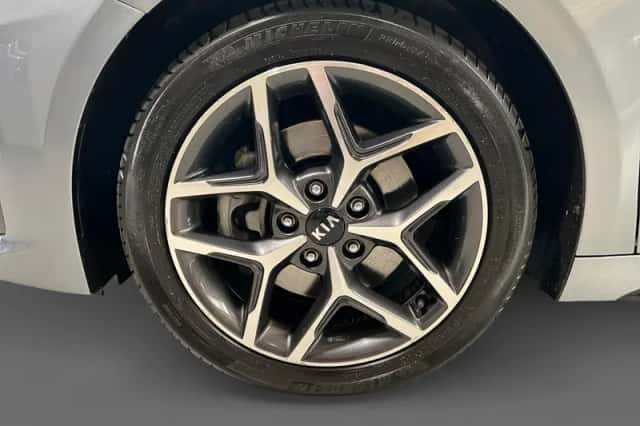 Kia Proceed (2021) thumbnail 8