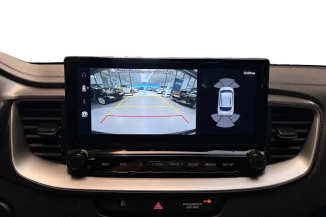Kia Ceed Sportswagon (2024) thumbnail 17