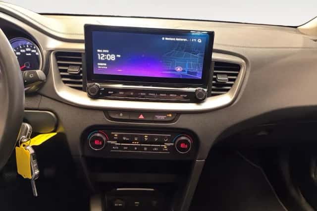 Kia Ceed Sportswagon (2024) thumbnail 18