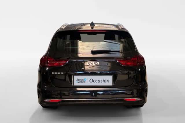Kia Ceed Sportswagon (2024) thumbnail 6