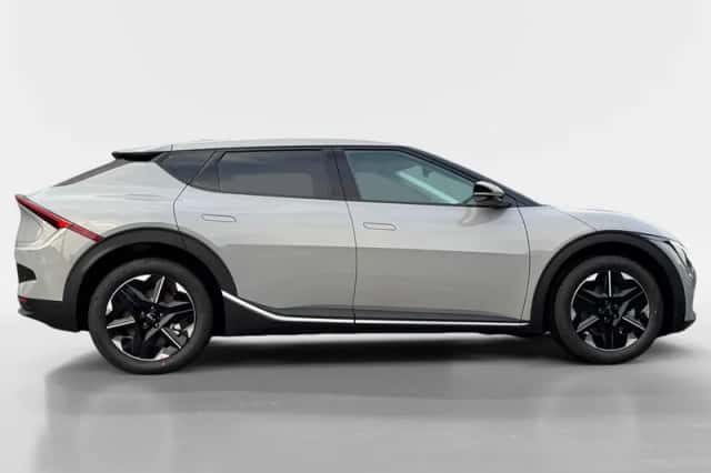 Kia EV6 (2026) thumbnail 6