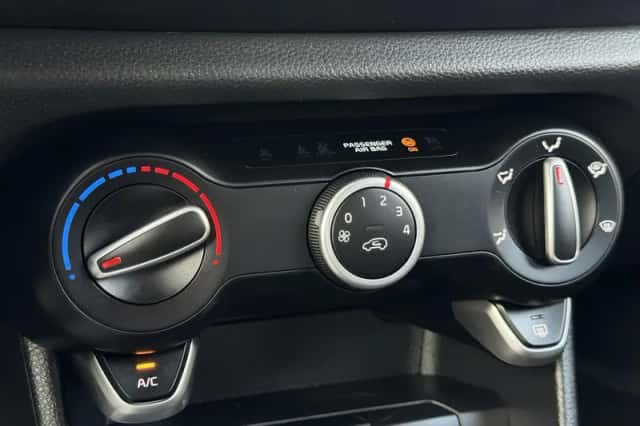 Kia Picanto (2025) thumbnail 21