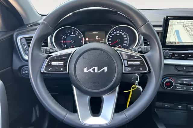 Kia Ceed Sportswagon (2025) thumbnail 12
