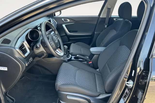 Kia Ceed Sportswagon (2025) thumbnail 8