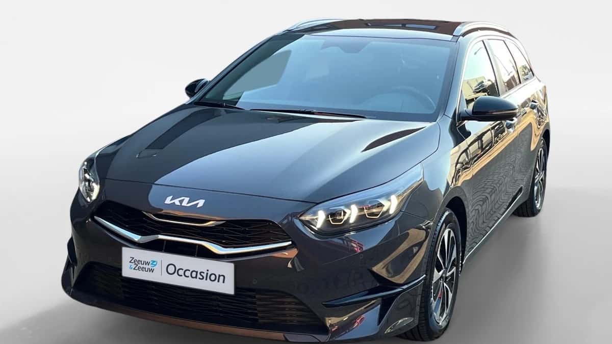 Kia Ceed Sportswagon (2025) — foto 1