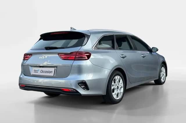 Kia Ceed Sportswagon (2024) thumbnail 7