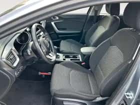 Kia Ceed Sportswagon (2024) thumbnail 8