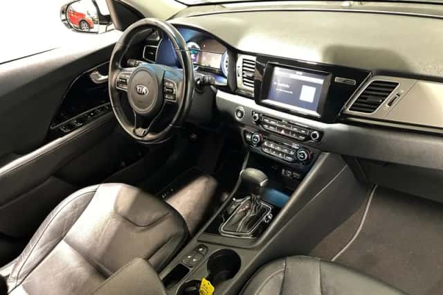 Kia Niro (2017) thumbnail 29