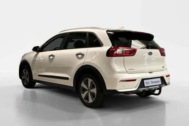 Kia Niro (2017) thumbnail 7