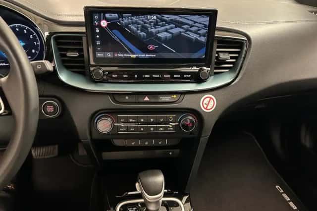 Kia Ceed Sportswagon (2025) thumbnail 18