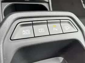 Kia EV4 (2026) thumbnail 23
