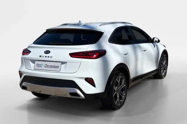 Kia XCeed (2021) thumbnail 6