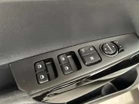 Kia Picanto (2022) thumbnail 12