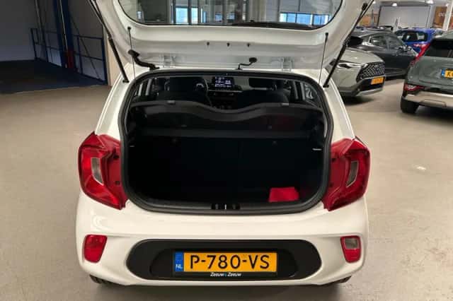 Kia Picanto (2022) thumbnail 10