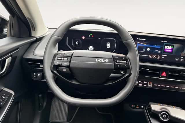 Kia EV6 (2024) thumbnail 10
