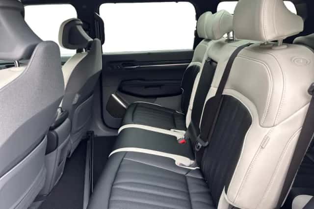 Kia EV9 (2026) thumbnail 13