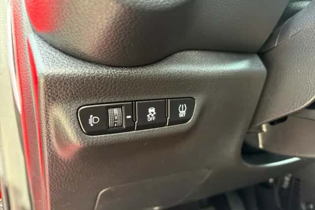 Kia Picanto (2017) thumbnail 12