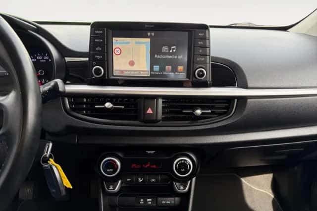 Kia Picanto (2017) thumbnail 15
