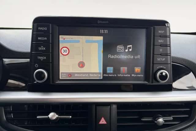 Kia Picanto (2017) thumbnail 19