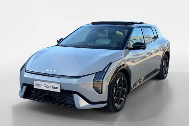 Kia EV4 (2025) thumbnail 2