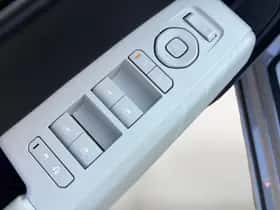 Kia EV4 (2025) thumbnail 18