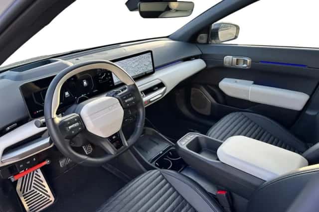 Kia EV4 (2025) thumbnail 10