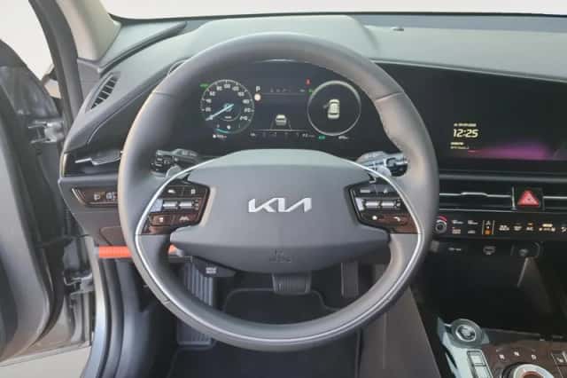 Kia Niro (2025) thumbnail 24