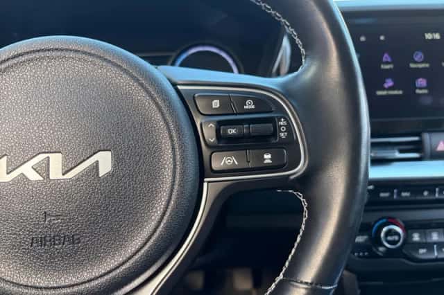 Kia Niro EV (2022) thumbnail 17