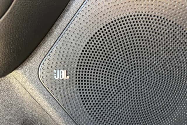 Kia Niro EV (2022) thumbnail 30