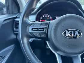 Kia Stonic (2020) thumbnail 14