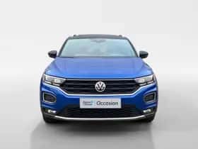 Volkswagen T-Roc (2019) thumbnail 2