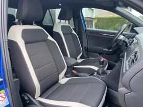 Volkswagen T-Roc (2019) thumbnail 14