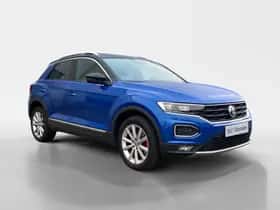 Volkswagen T-Roc (2019) thumbnail 3
